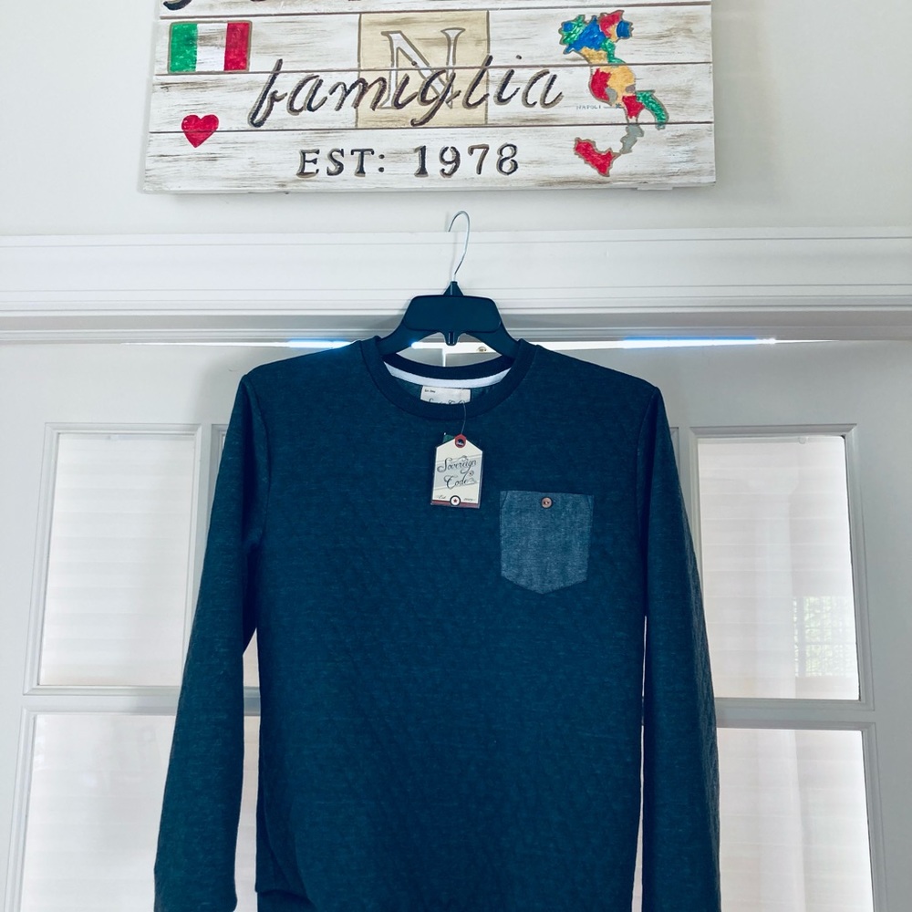 Mens Sovereign One crew pullover